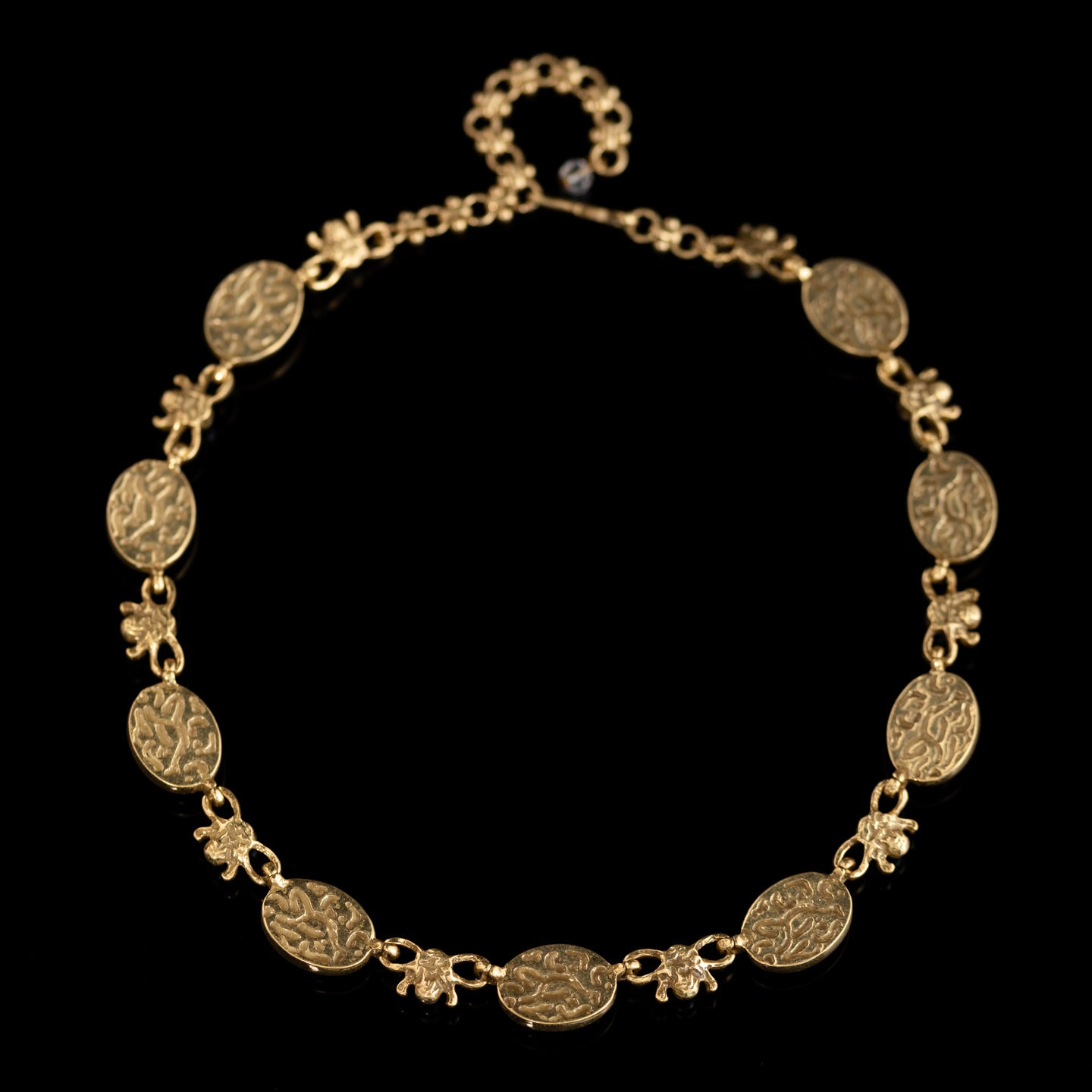 Vintage Pearl Classic Classic Necklace Handcrafted Design