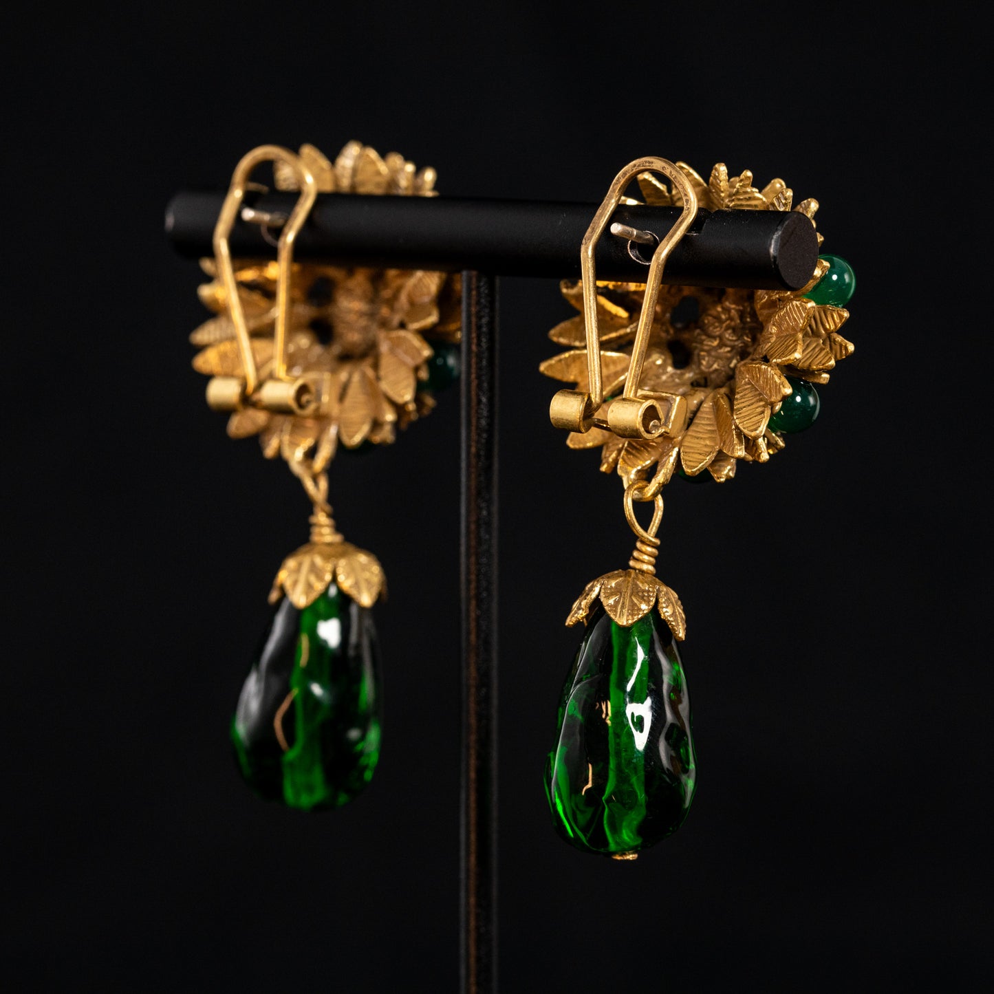 Vintage Timeless Artisan Chic Earrings for Ladies