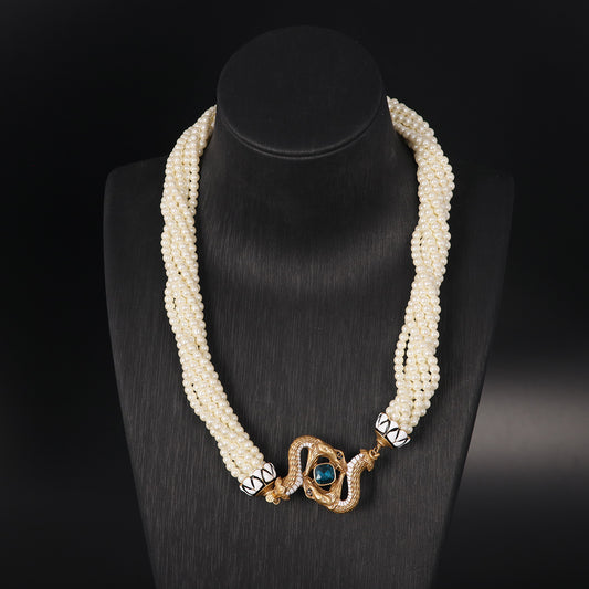 Vintage Heart Luxury Timeless Necklace for Ladies