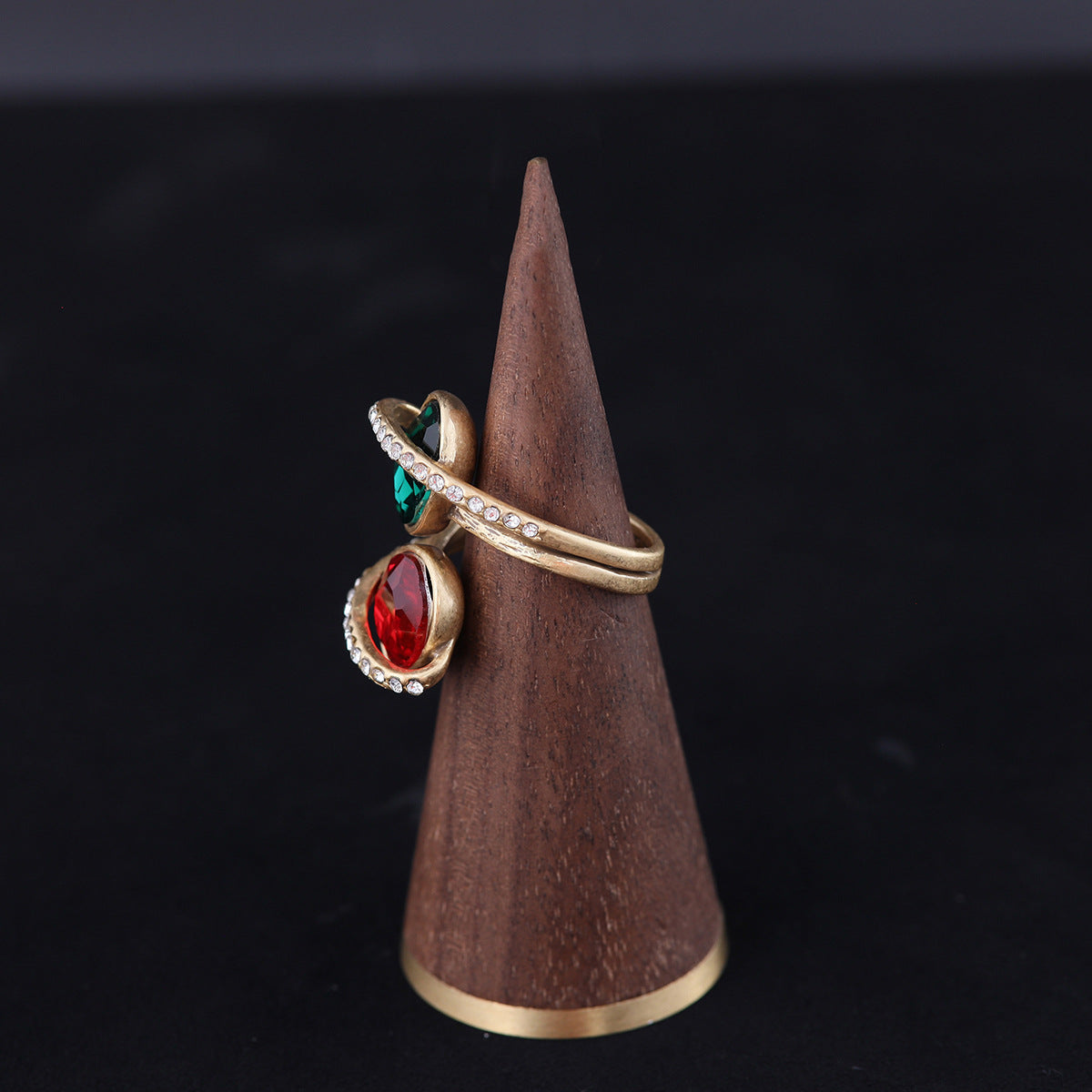 Vintage Geometric Refined Luxury Open Ring Handcrafted Design