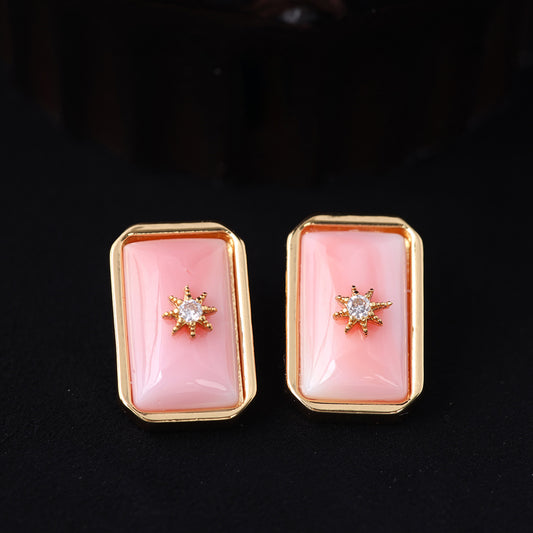 Vintage Shell Chic Chic Earrings for Ladies