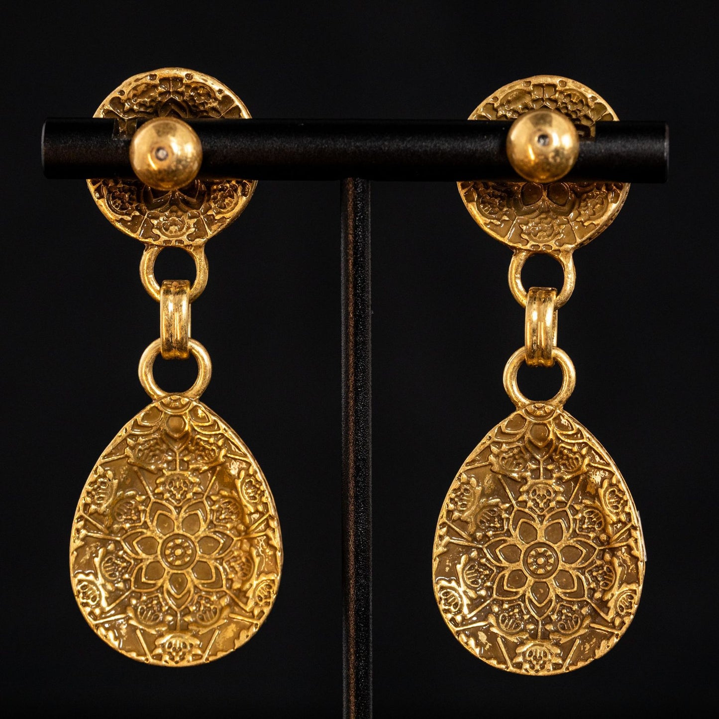 Vintage Elegant Polished Statement Earrings Handcrafted Design