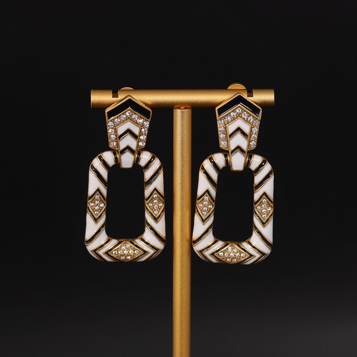 Vintage Enamel Geometric Elegant Earrings Timeless Style