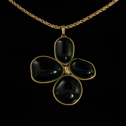 Vintage Floral Elegant Elegant Necklace for Ladies