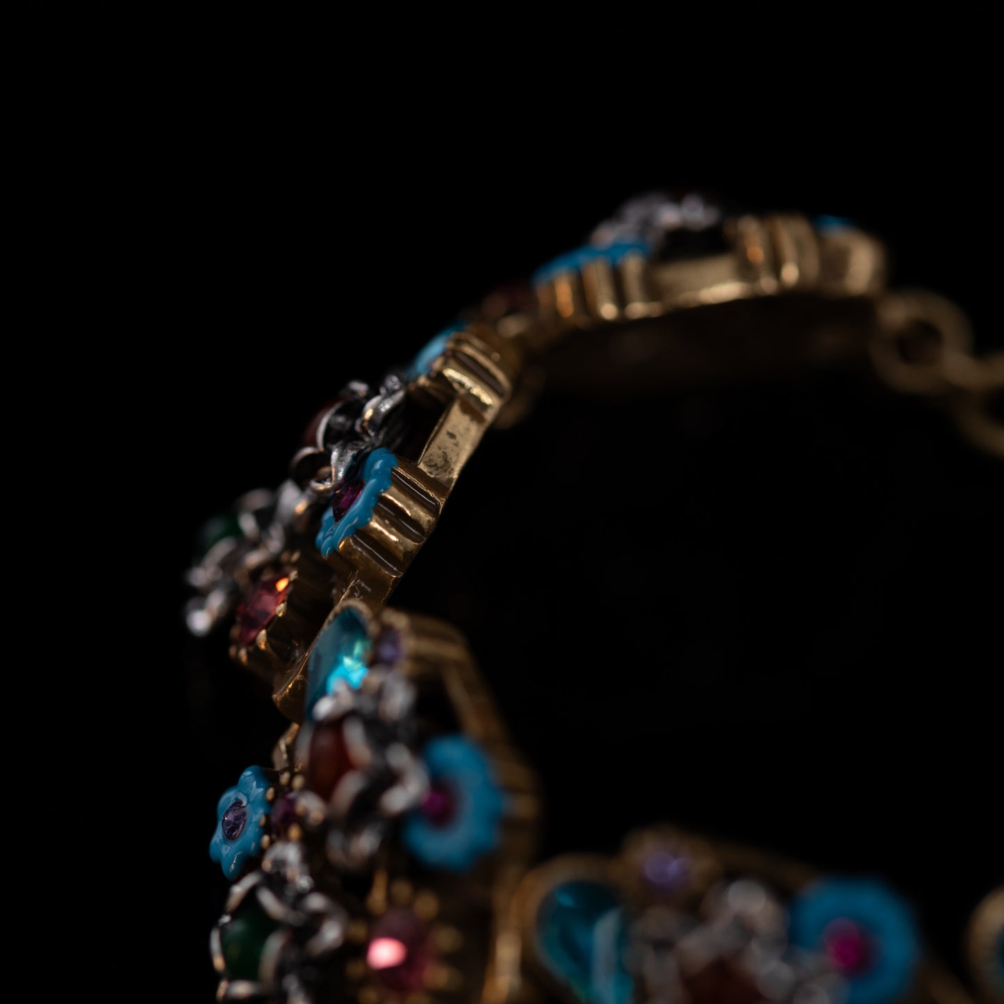 Vintage Floral Artisan Minimalist Bracelet Timeless Style