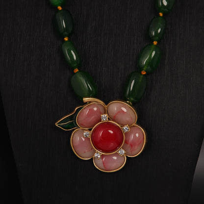 Vintage Agate Elegant Handcrafted Necklace for Women