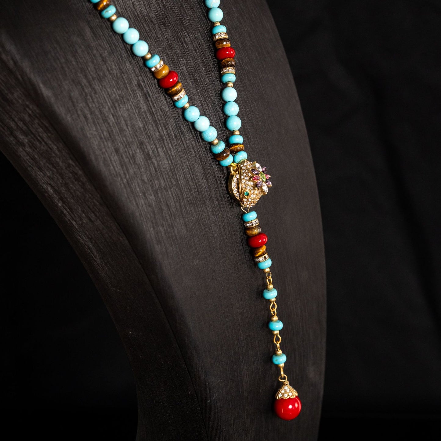 Vintage Elegant Artisan Refined Necklace for Women