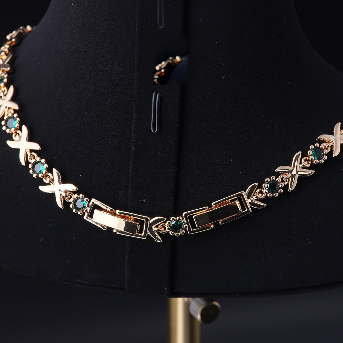 Vintage Geometric Refined Chic Necklace for Ladies