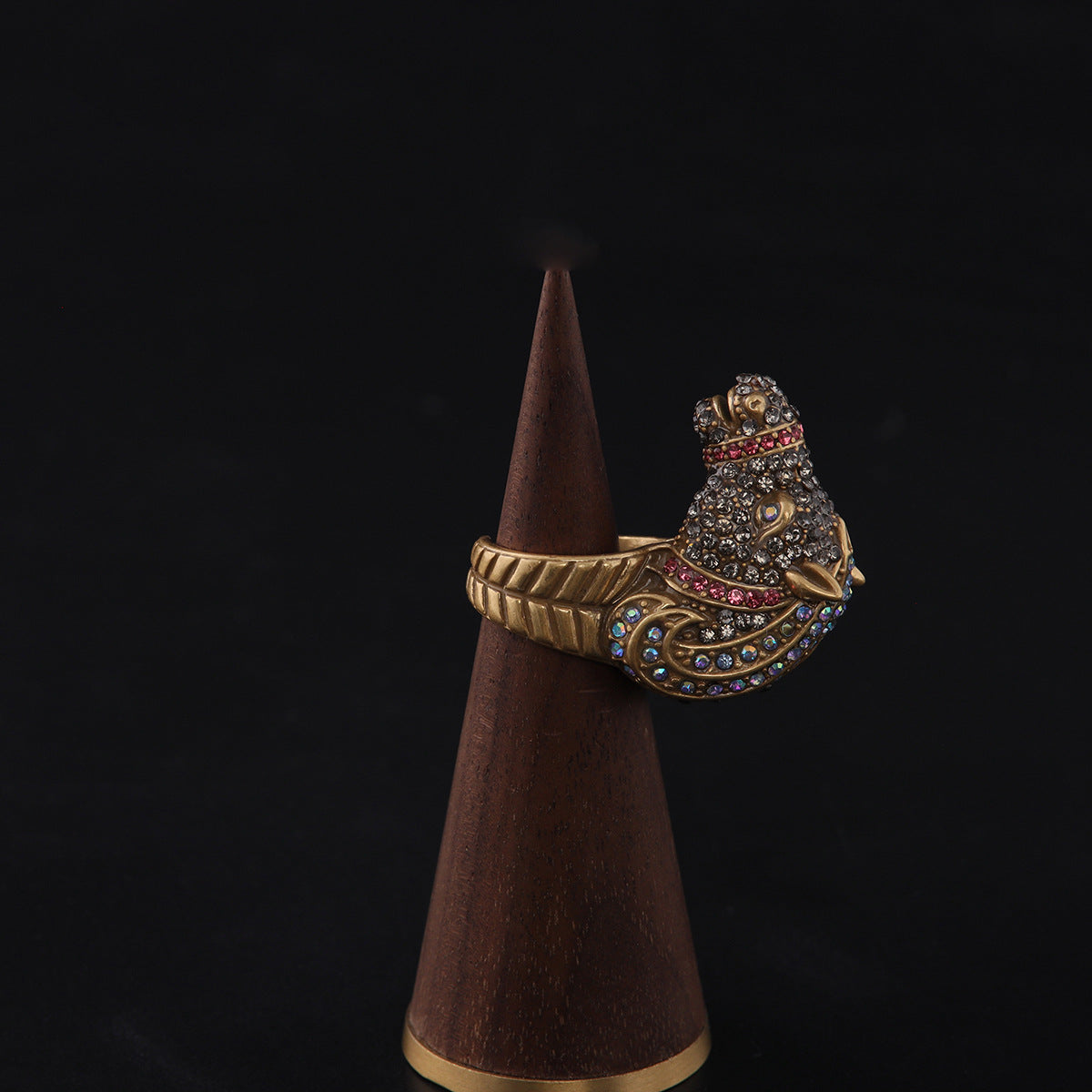 Vintage Cross Refined Elegant Open Ring Timeless Style
