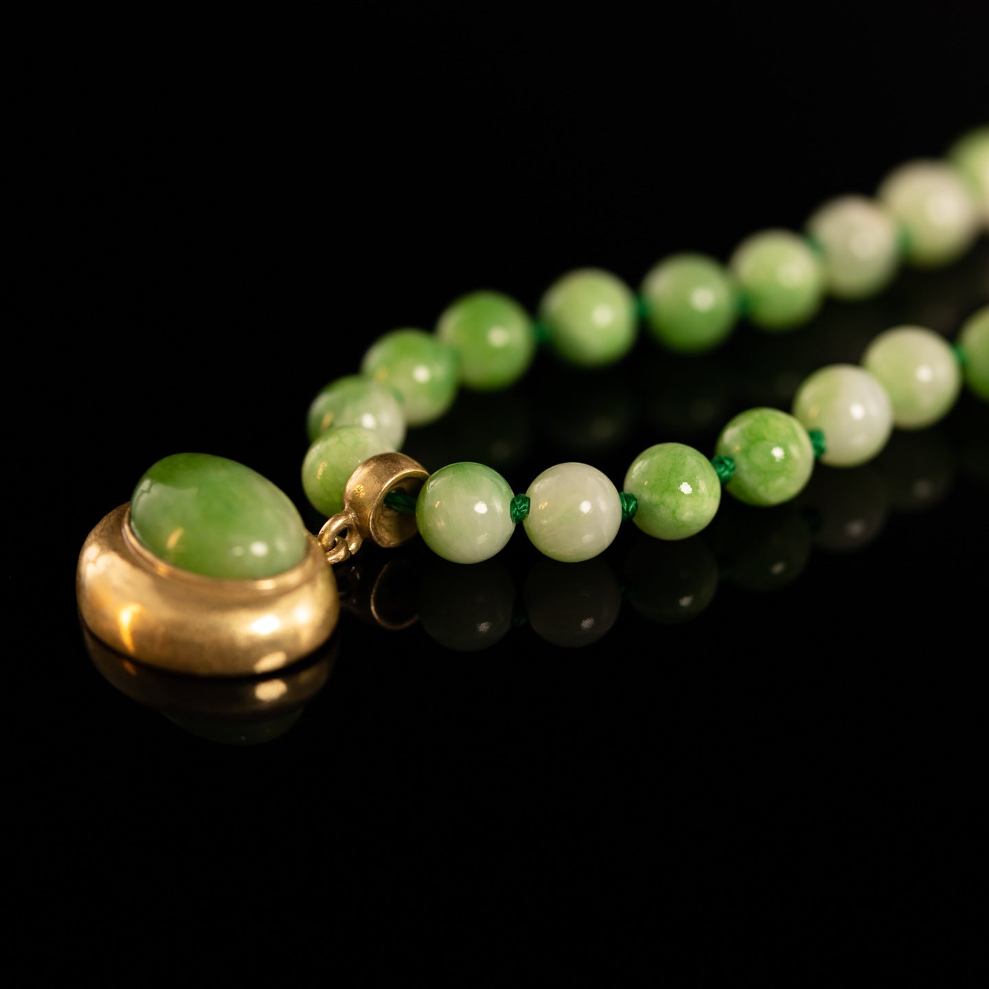 Vintage Refined Statement Elegant Necklace for Ladies