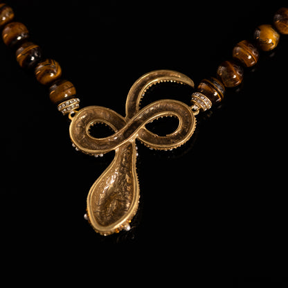 Vintage Pearl Luxury Refined Necklace Handcrafted Design