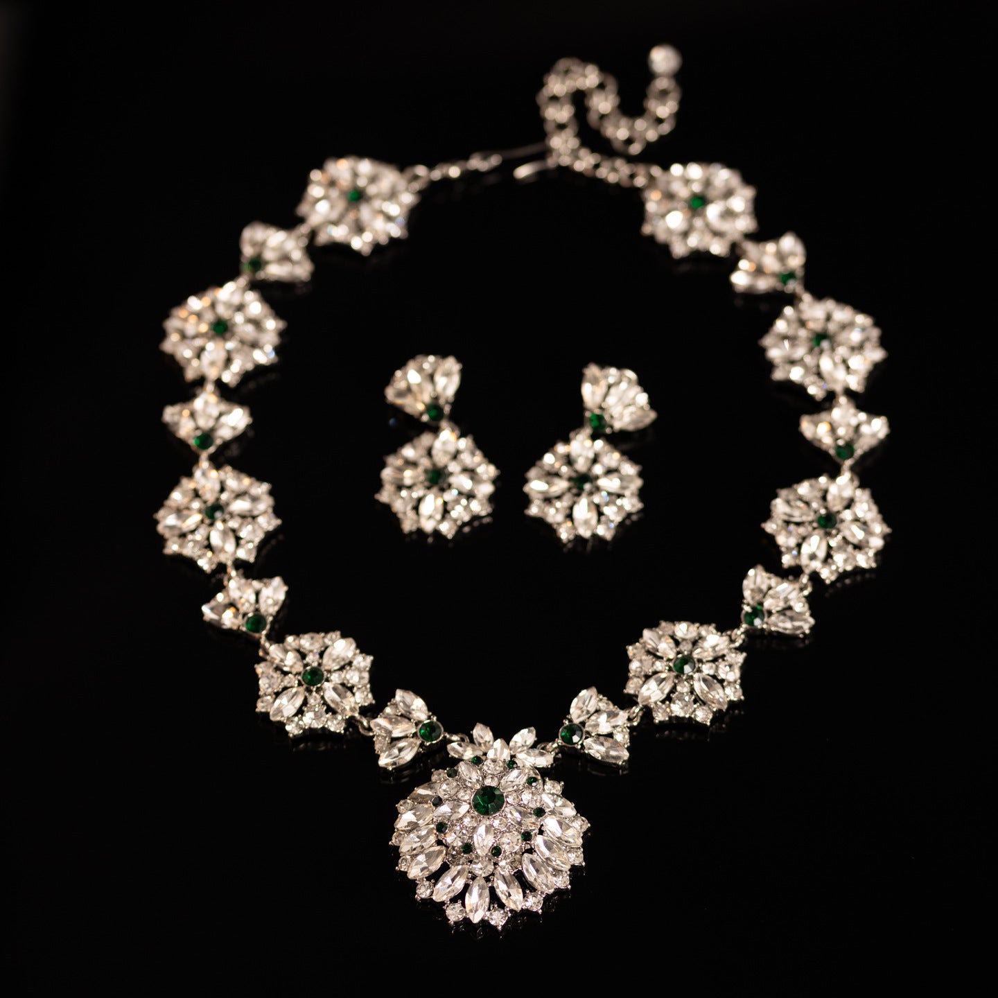 Vintage Elegant Petal Jewelry Set Heirloom Heirloom