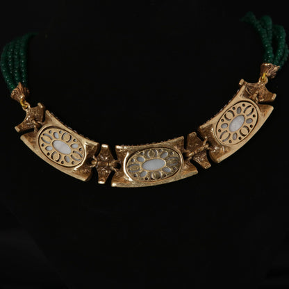 Vintage Agate Luxury Timeless Necklace Handcrafted Design