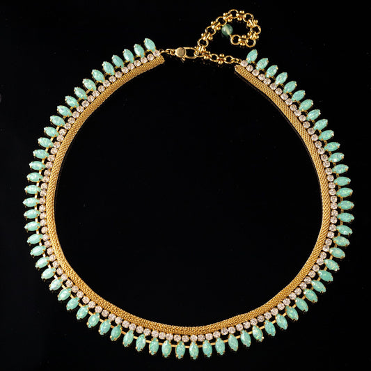 Vintage Crystal Timeless Refined Necklace for Women