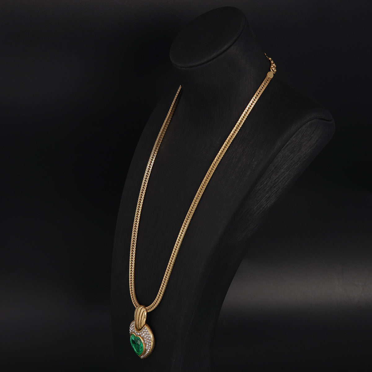 Vintage Heart Timeless Artisan Necklace for Women