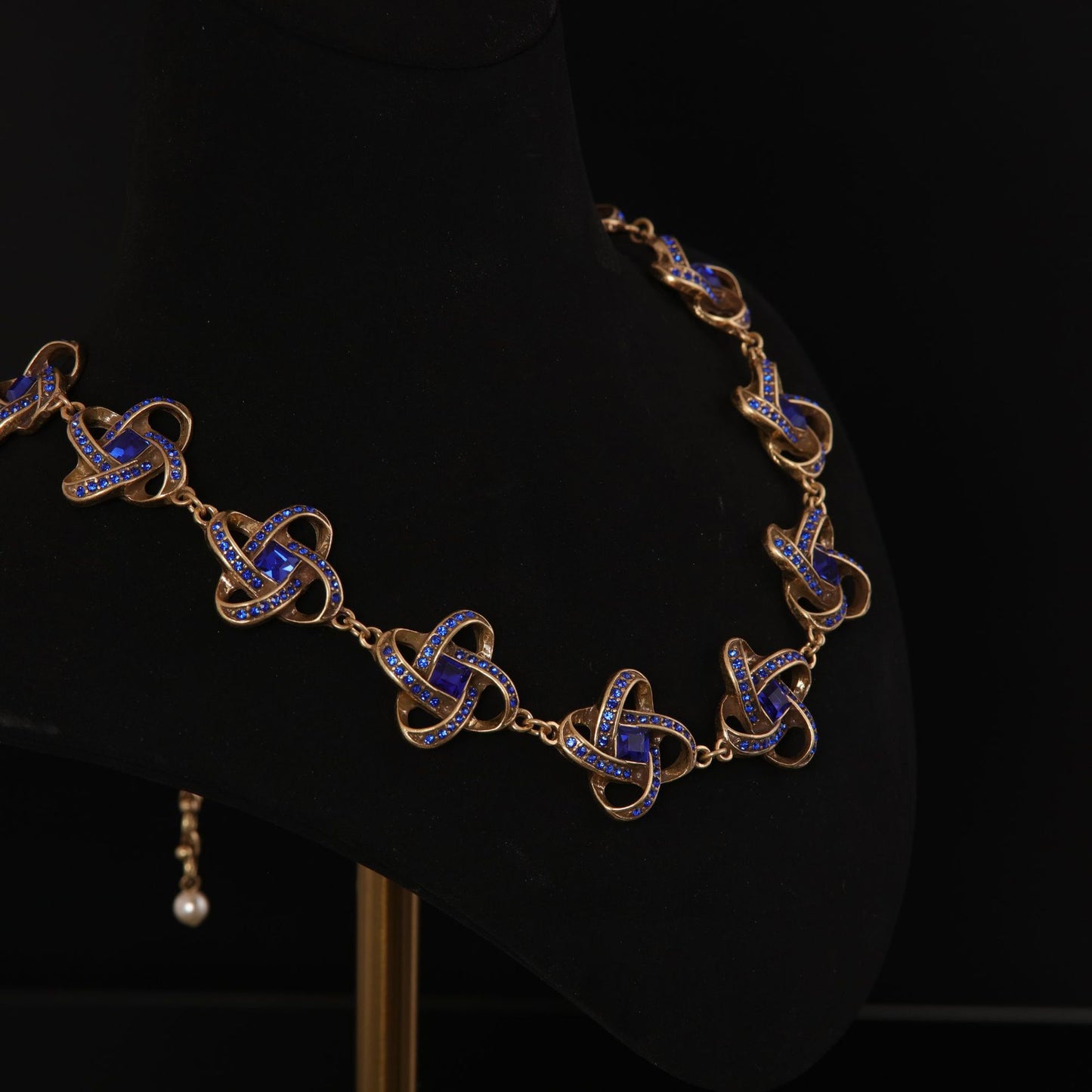 Vintage Luxury Stone Inlay Necklace for Women