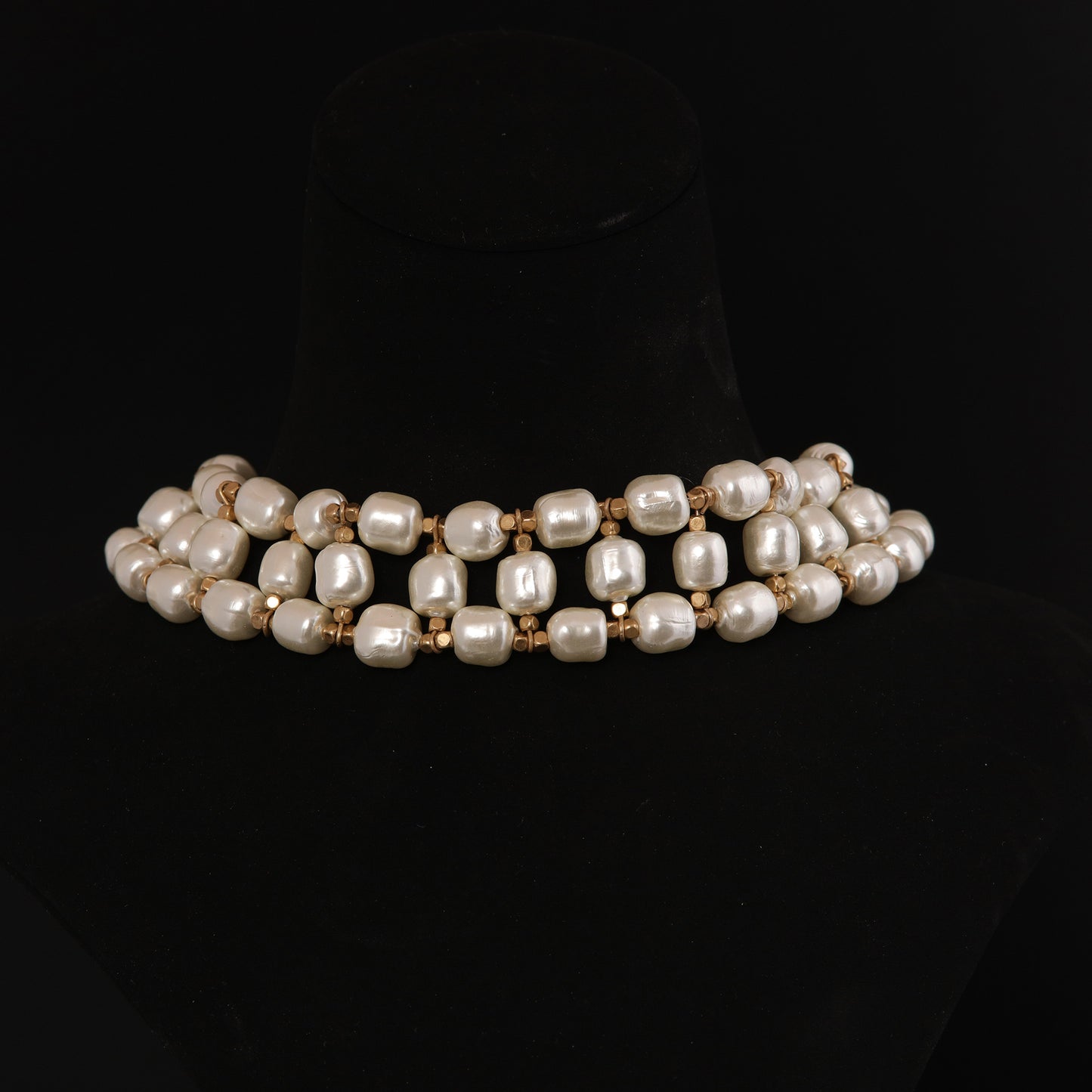 Vintage Pearl Elegant Polished Necklace Timeless Style