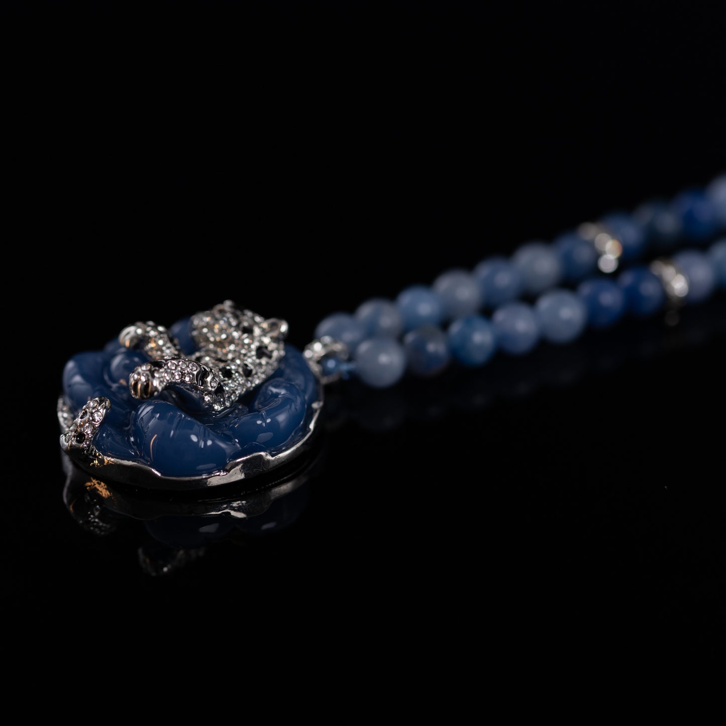 Vintage Natural Stone Elegant Necklace Handcrafted Design