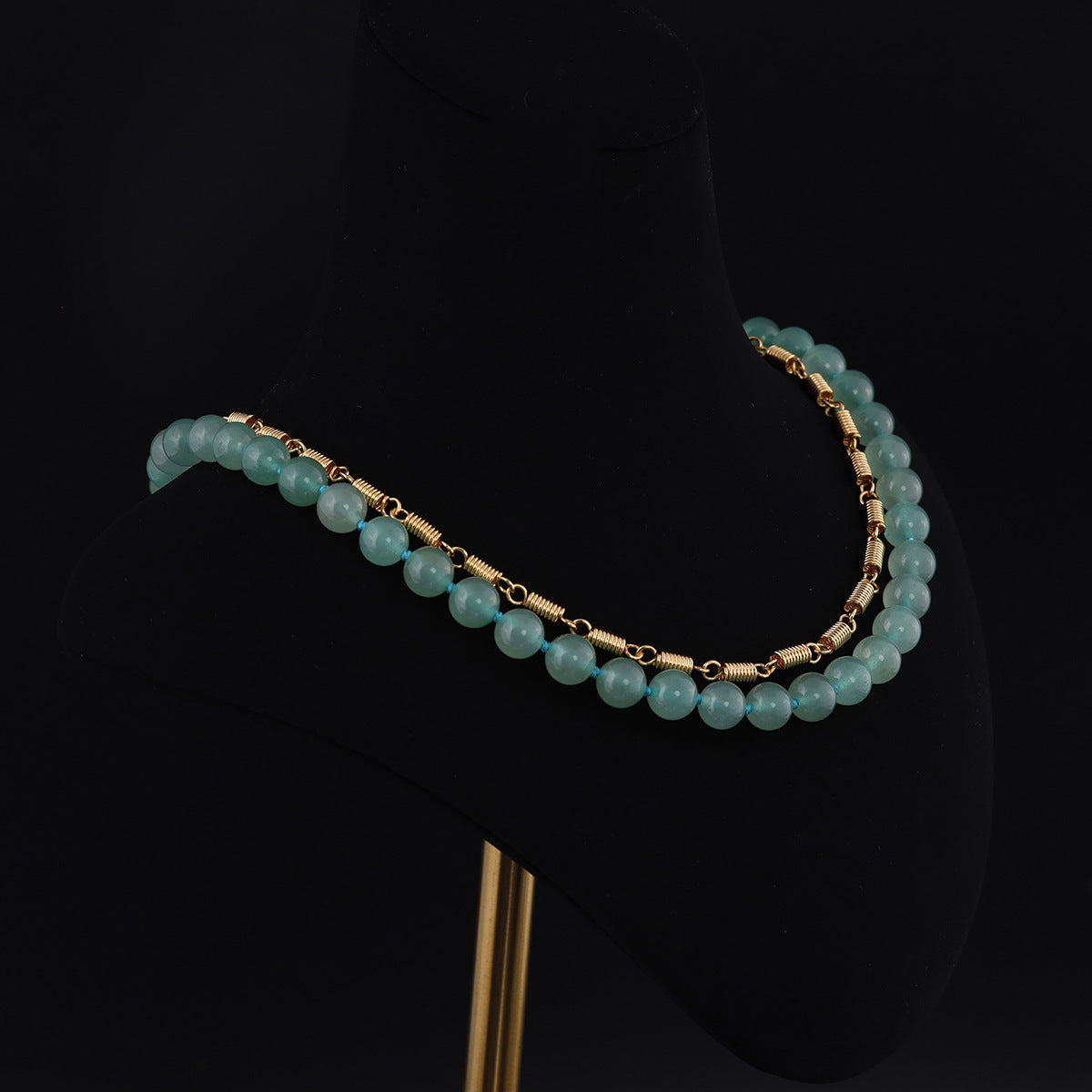 Vintage Geometric Chic Double Layer Necklace Timeless Style