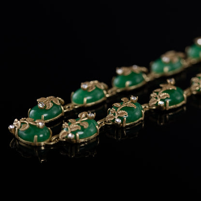 Vintage Leaf Refined Handcrafted Necklace for Ladies