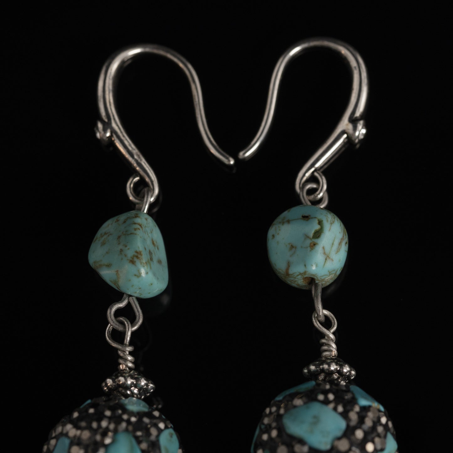 Vintage Luxury Handcrafted Classic Earrings Timeless Style