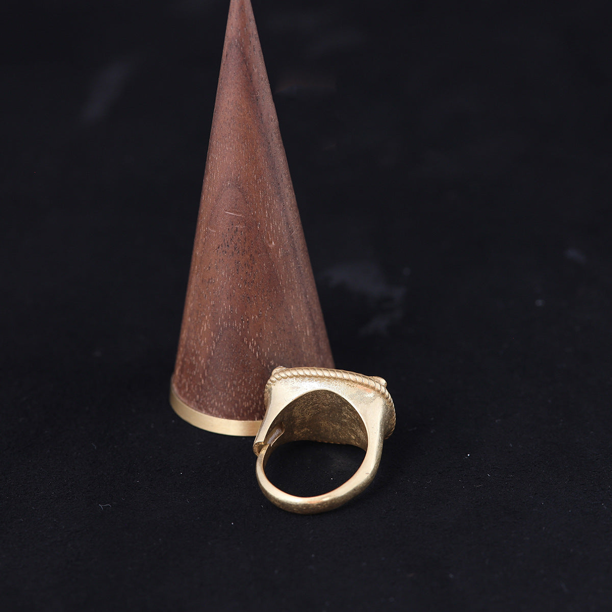 Vintage Geometric Timeless Refined Open Ring
