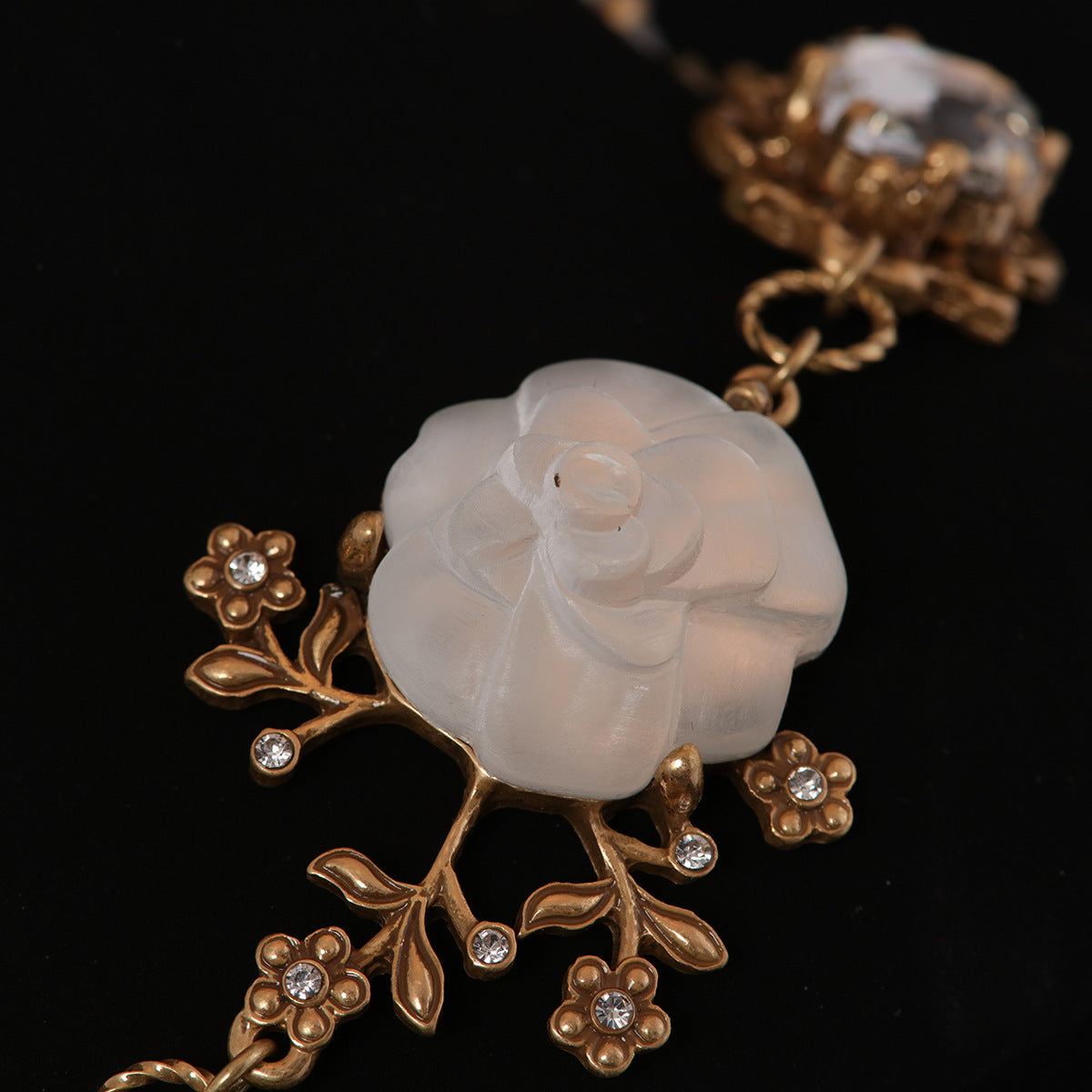 Vintage Pearl Artisan Polished Necklace for Women