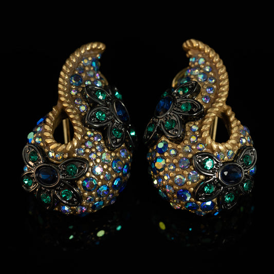 Vintage Conch Refined Stone Inlay Earrings for Ladies
