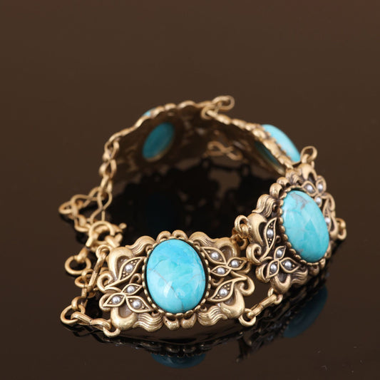 Vintage Floral Chic Minimalist Bracelet for Women