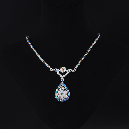 Vintage Cubic Zirconia Refined Stone Inlay Necklace Handcrafted Design