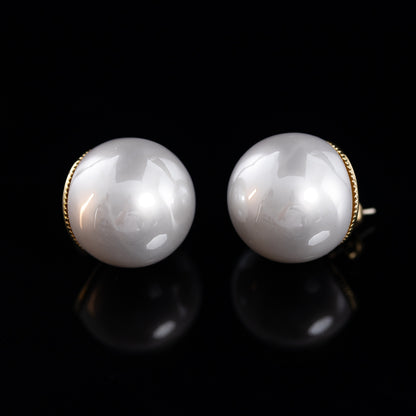 Vintage Pearl Elegant Handcrafted Earrings Timeless Style
