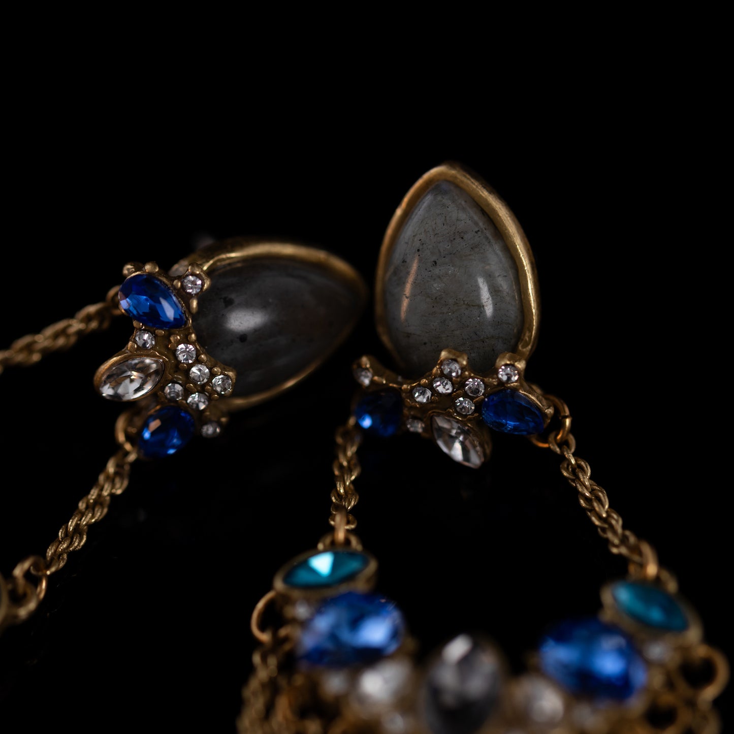 Vintage Artisan Chic Elegant Earrings for Ladies