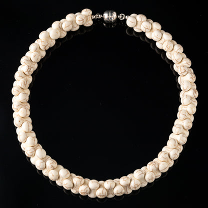 Vintage Heart Luxury Stone Inlay Necklace for Women
