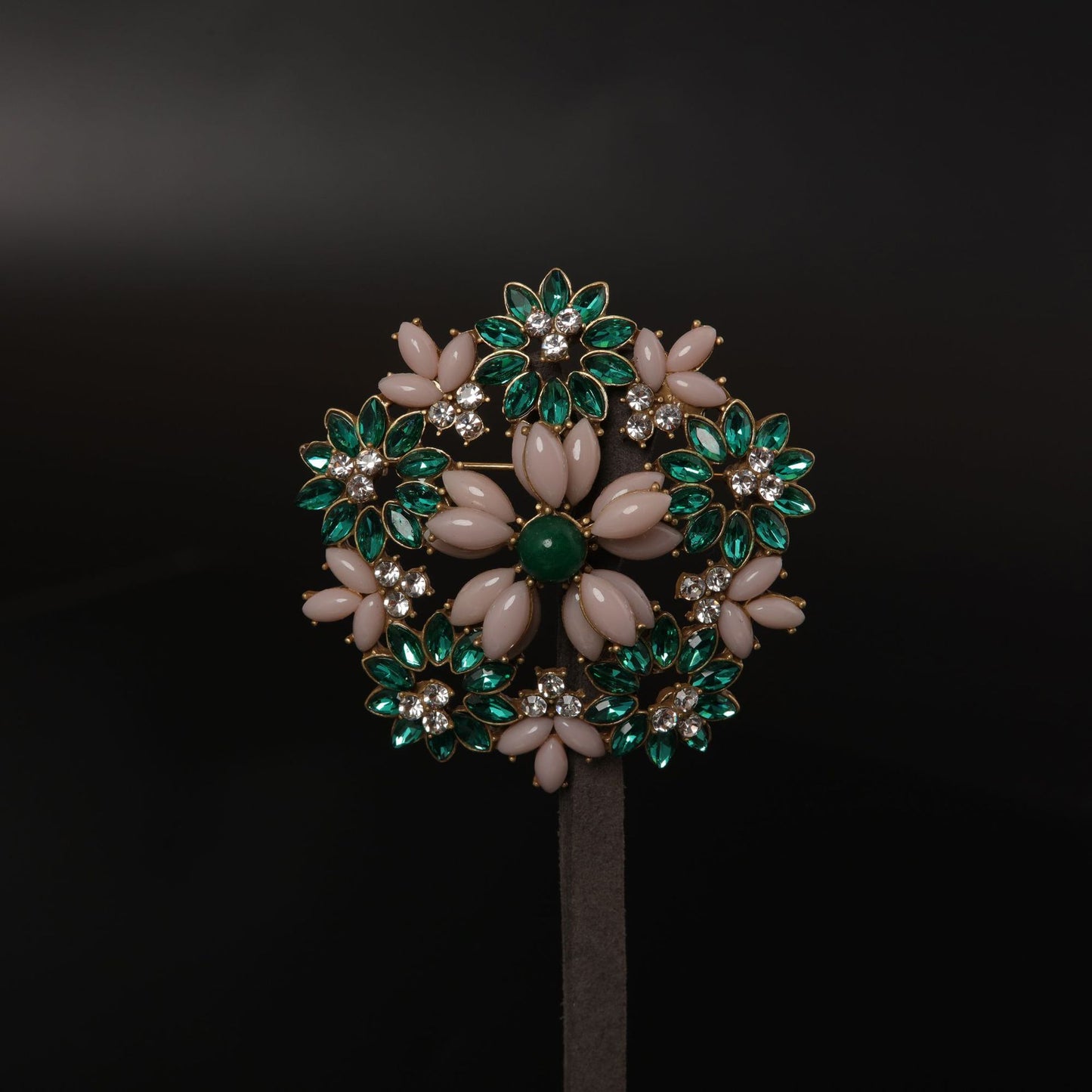Vintage Floral Luxury Handcrafted Brooches for Women
