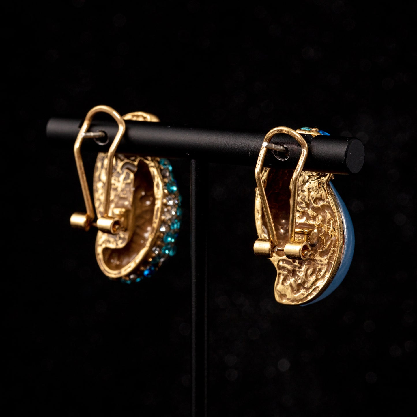 Vintage Moon Refined Chic Earrings for Ladies