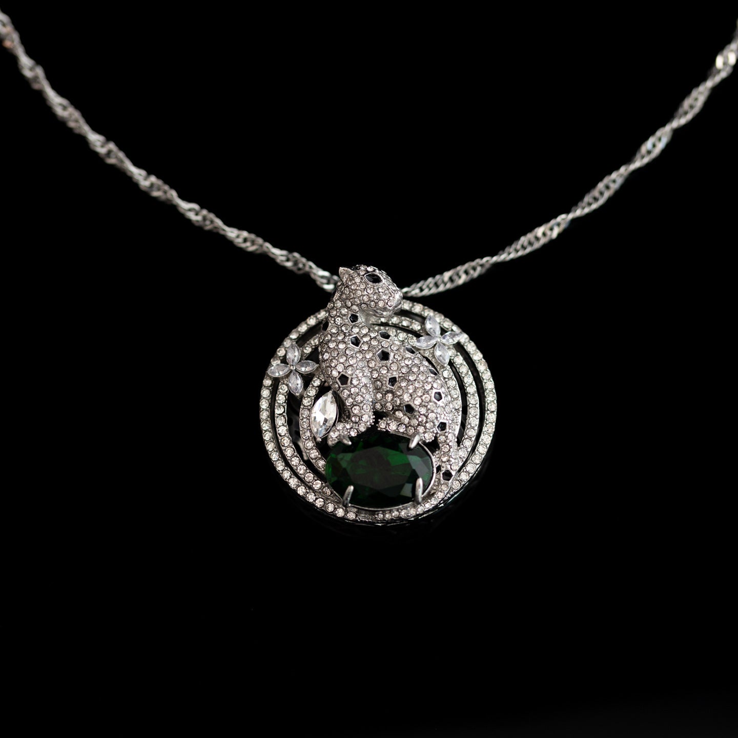 Vintage Cubic Zirconia Star Statement Necklace for Women