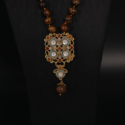 Vintage Statement Statement Statement Necklace Timeless Style