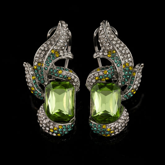 Vintage Crystal Star Elegant Handcrafted Earrings Handcrafted Design