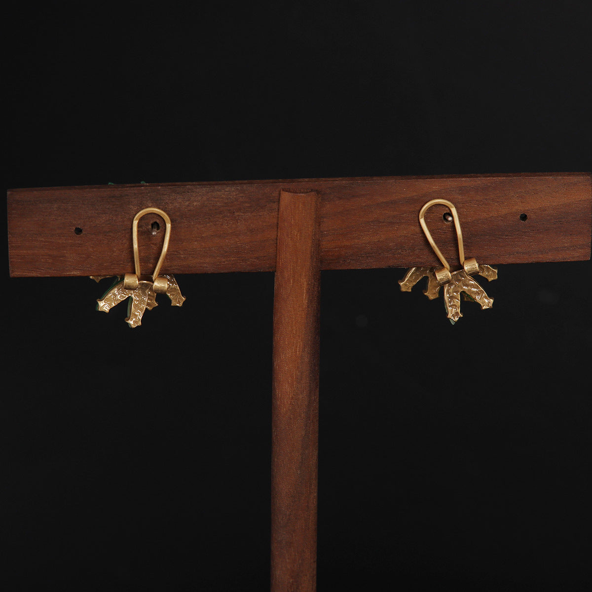 Vintage Classic Refined Statement Earrings Timeless Style
