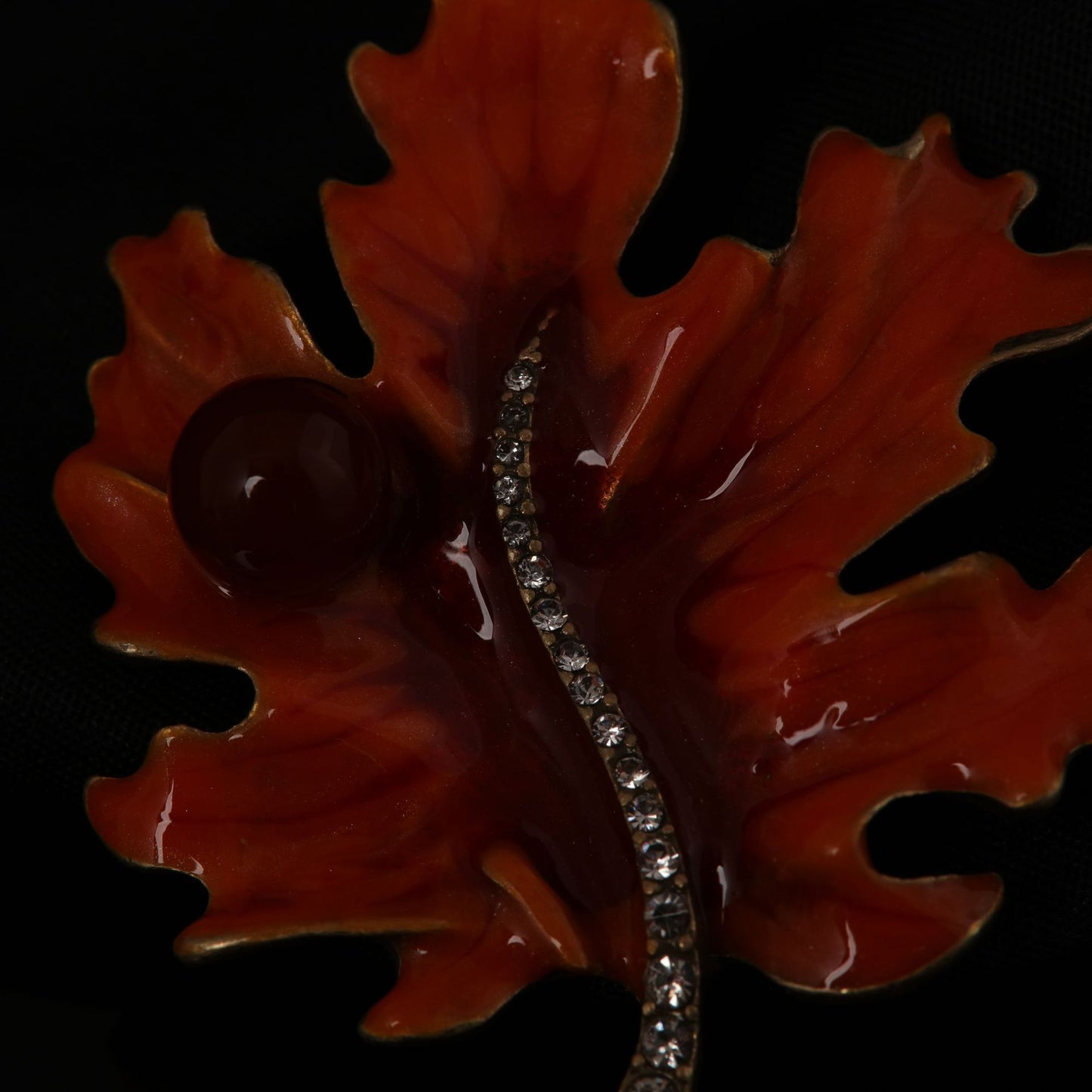 Vintage Enamel Floral Refined Brooches for Women