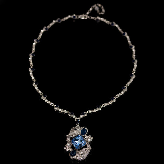 Vintage Refined Artisan Chic Necklace Handcrafted Design