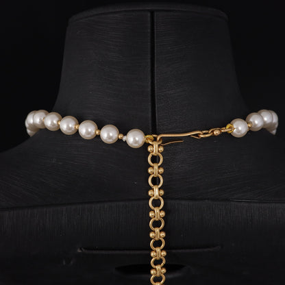 Vintage Chic Classic Luxury Necklace for Ladies