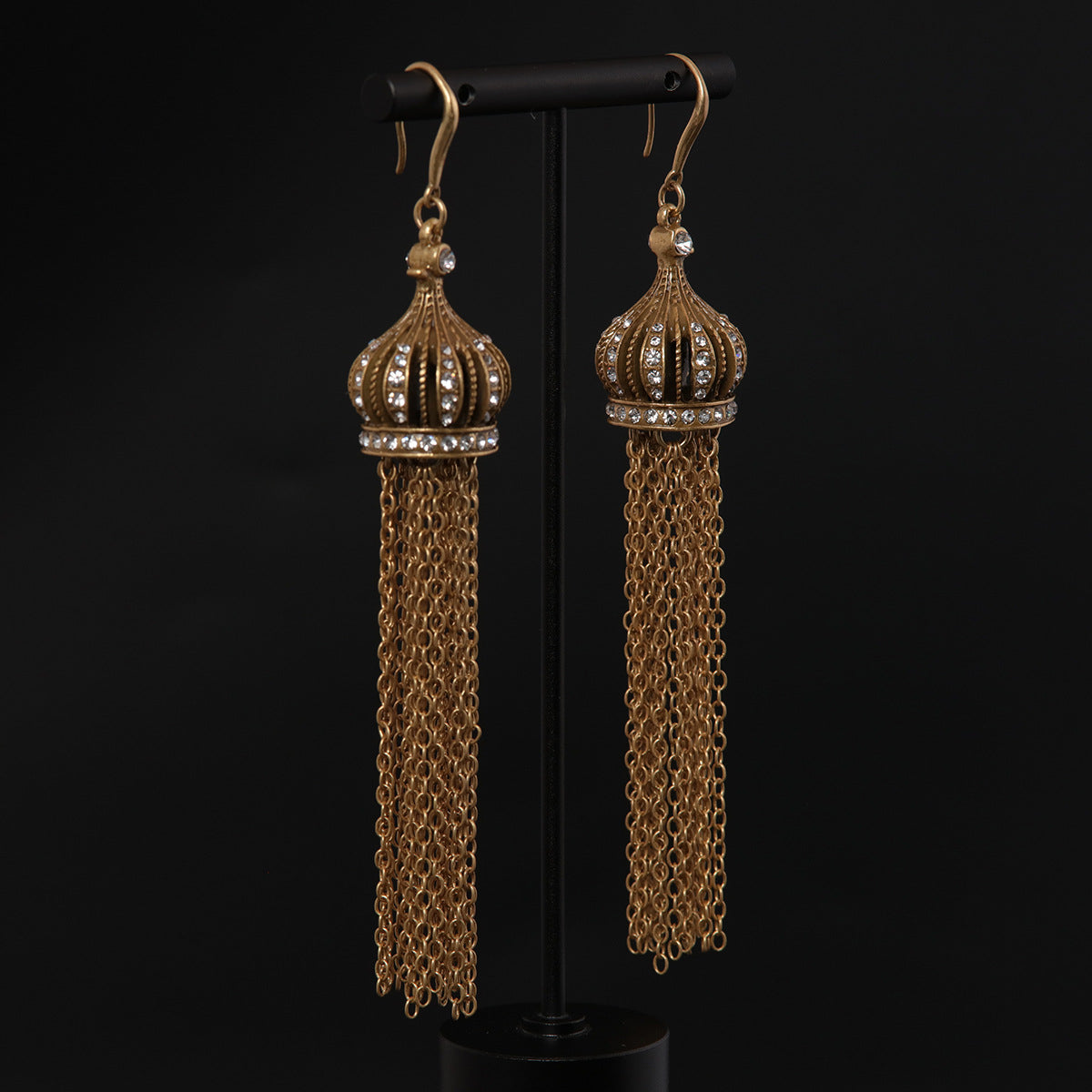 Vintage Elegant Artisan Chic Earrings Handcrafted Design